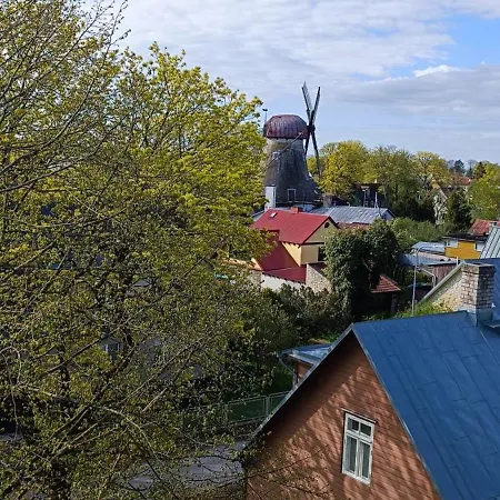 Uueka Kuelaliskorter Kuressaare